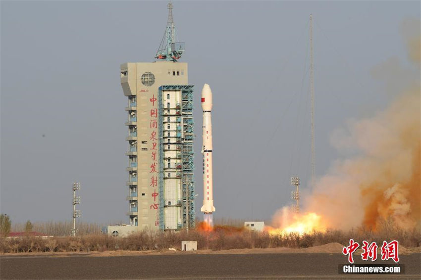 China lança com sucesso satélite Gaofen-3 03
