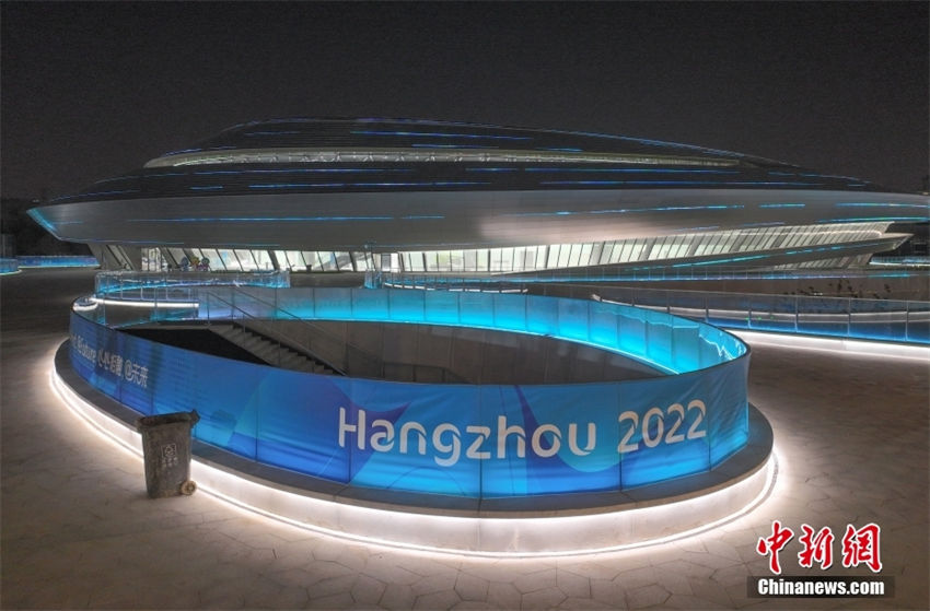 Galeria: vista noturna do local de esportes eletrônicos dos Jogos Asiáticos de Hangzhou 2022