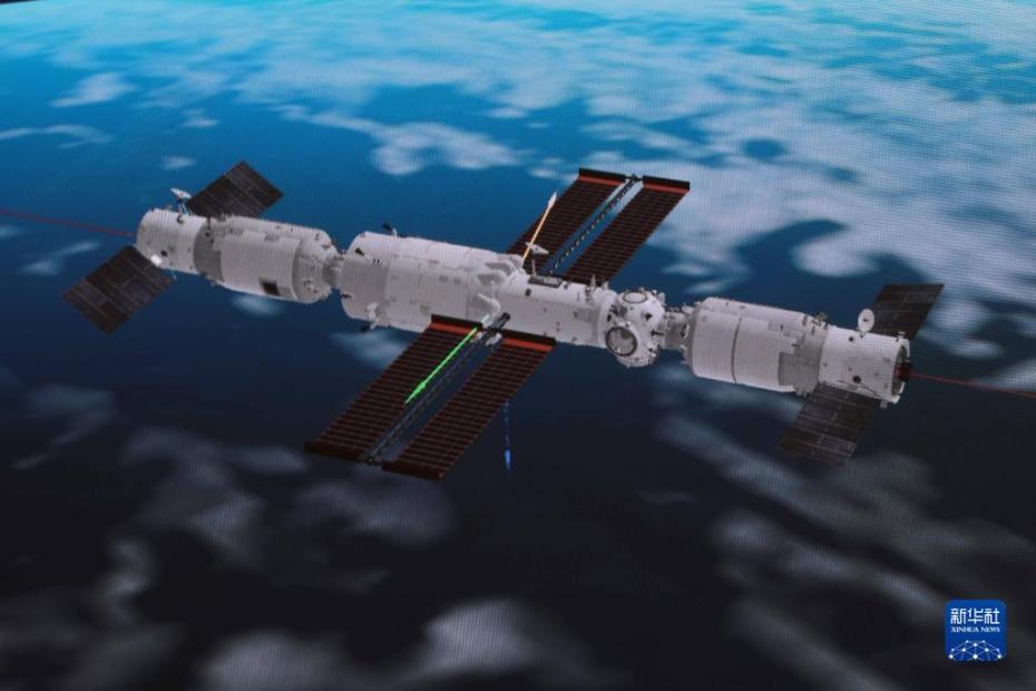 Nave de carga de Tianzhou-4 acopla à combinação de estação espacial