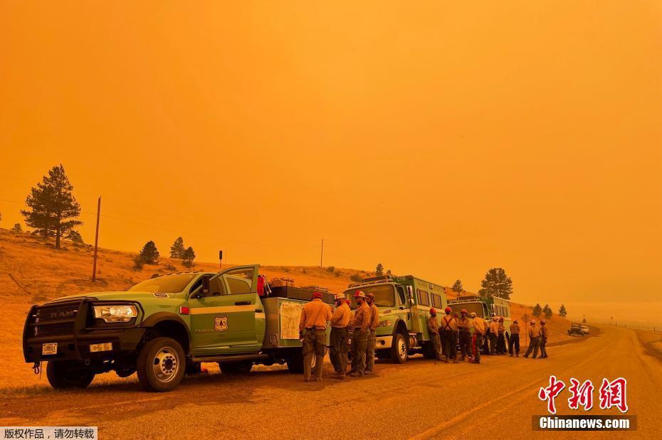 EUA: incêndio nas montanhas continua a se espalhar pelo Novo México
