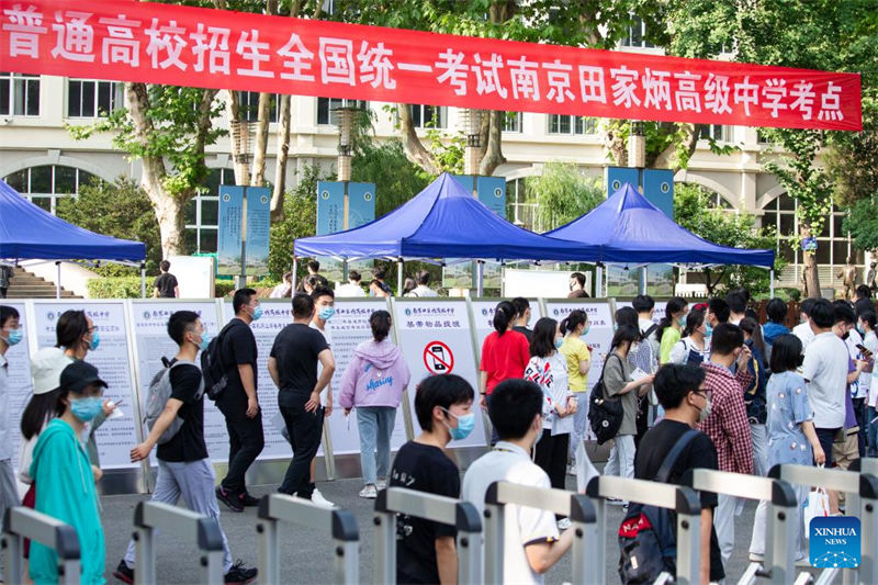 China: alunos chineses participam no vestibular nacional 2022