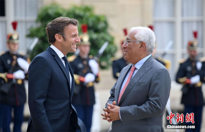 António Costa se reúne com Emmanuel Macron em Paris