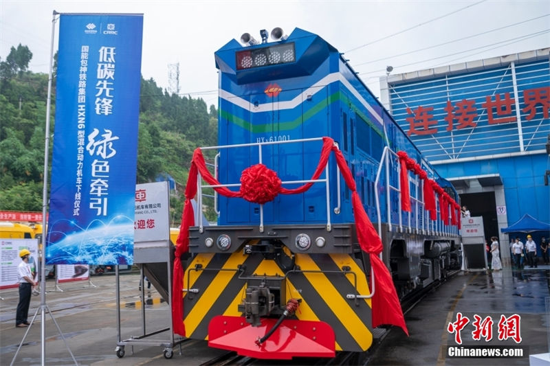 China: primeiras locomotivas híbridas HXN6 comercializadas entram em operação