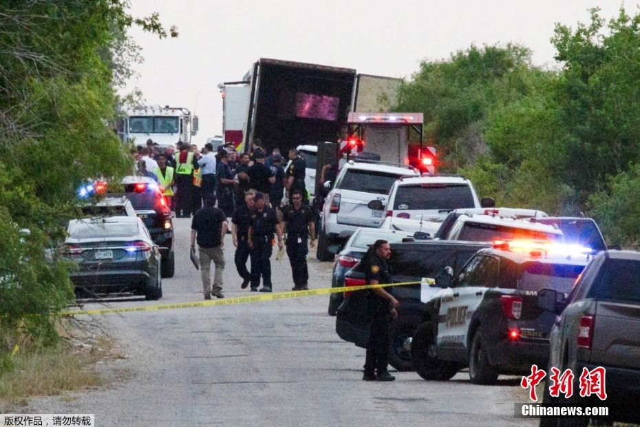 Pelo menos 42 corpos de imigrantes são encontrados em caminhão nos EUA