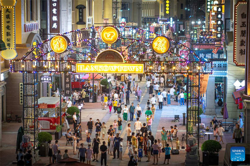 Economia noturna cresce em Wuhan