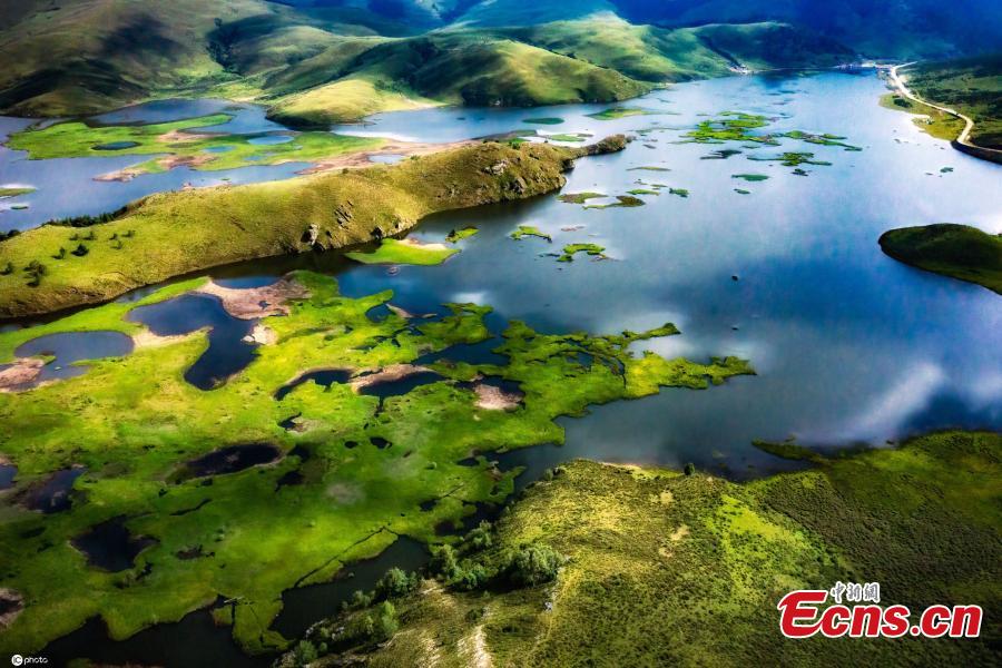 Galeria: lago pitoresco em Sichuan