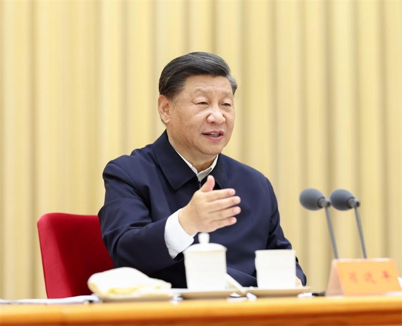 Xi Jinping destaca salvaguarda do socialismo com características chinesas para construir um país socialista moderno