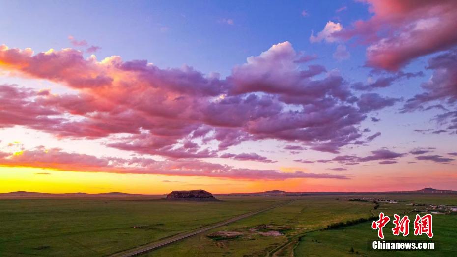 Galeria: “pôr do sol” na pradaria da cidade Chifeng da Mongólia Interior