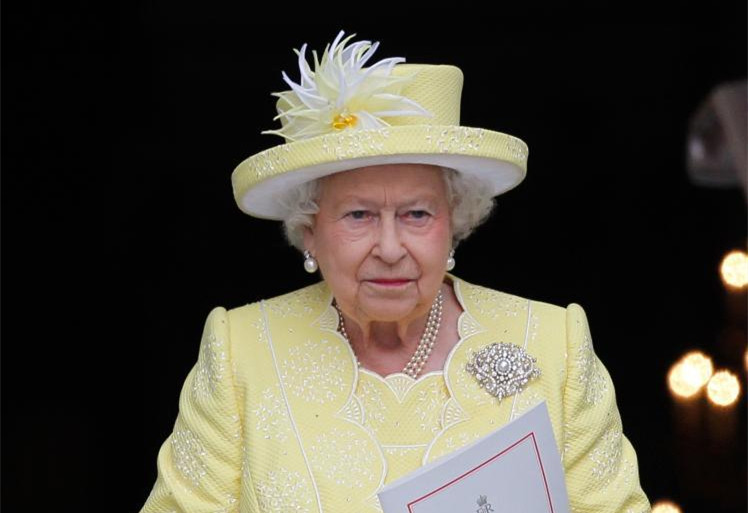 Rainha Elizabeth II da Grã-Bretanha morre aos 96 anos