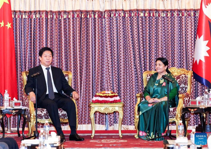 Mais alto legislador chinês faz visita oficial de boa vontade ao Nepal