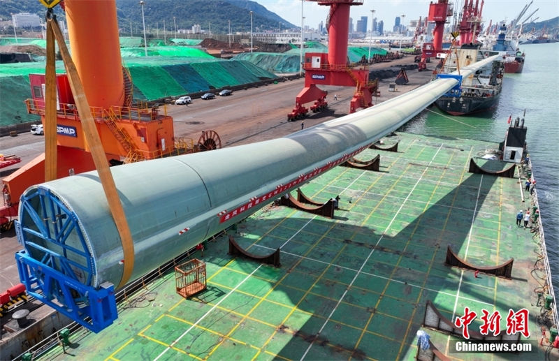Jiangsu: lâmina de turbina eólica mais longa do mundo é carregada com sucesso