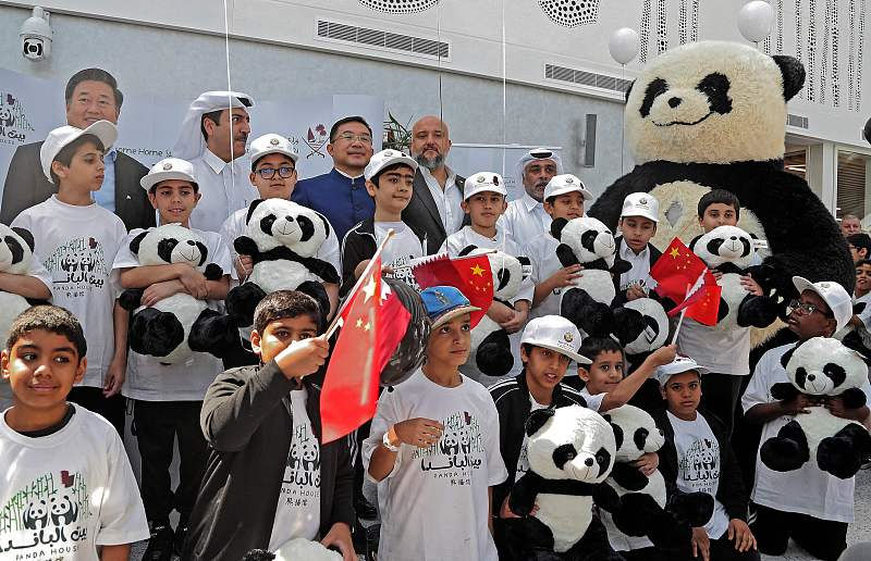 Dois pandas gigantes da China chega ao Catar antes da Copa do Mundo