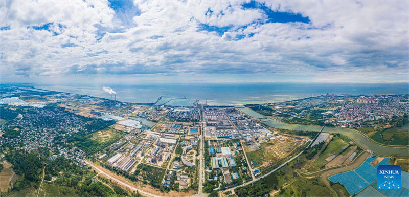 Parque industrial no porto livre de Hainan transforma-se numa base industrial de alta tecnologia