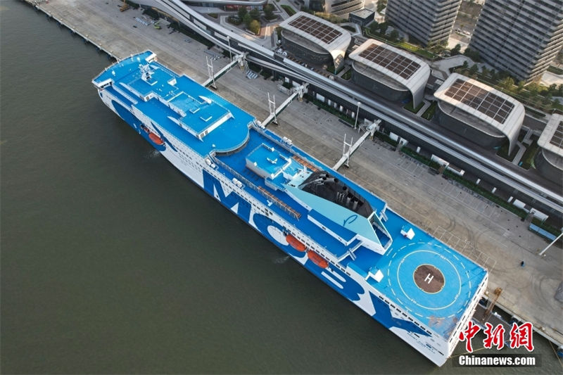 China: construção do maior navio ro-ro de passageiros no mundo é completada