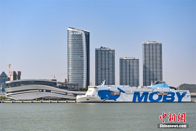 China: construção do maior navio ro-ro de passageiros no mundo é completada