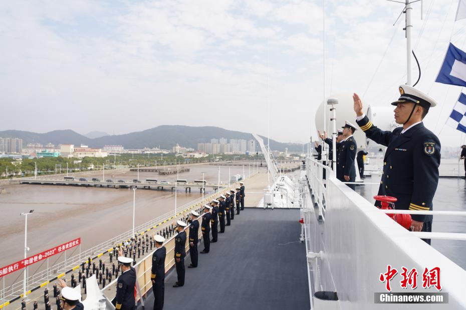 Navio-hospital Arca da Paz da Marinha chinesa embarca em Missão Harmonia-2022