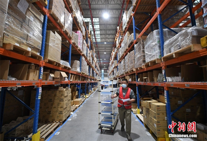Zhejiang: negócio online em importação e exportação tem alto fluxo