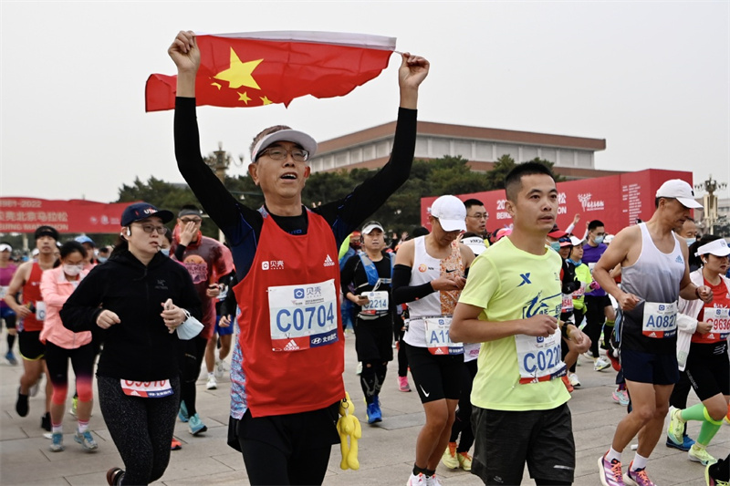 Maratona de Beijing regressa após hiato de dois anos