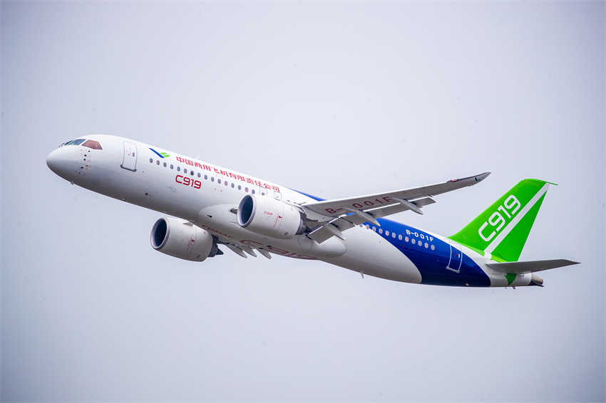 Airshow China 2022 tem início em Zhuhai