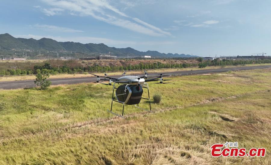 Protótipo do primeiro carro voador tripulado de dois assentos estreia mundialmente