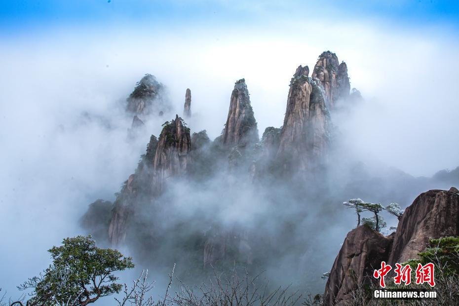 Galeria: bela paisagem de geada na montanha Sanqing no leste da China