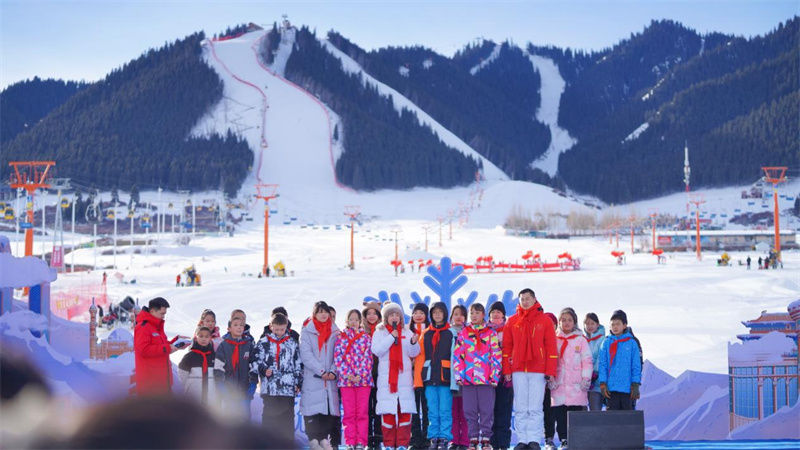 20º Festival de Gelo e Neve da Rota da Seda de Urumqi é inaugurado