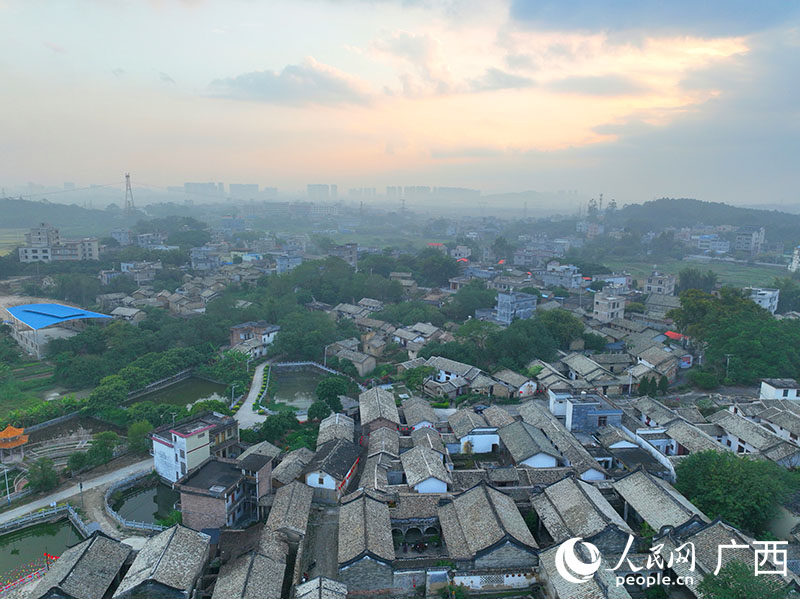 China: vila tradicional em Yulin mostra nova vitalidade de Guangxi