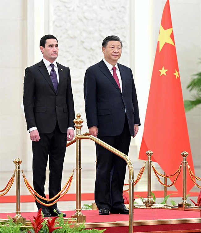 Presidentes chinês e turcomano mantêm conversas, elevando os laços para parceria estratégica abrangente