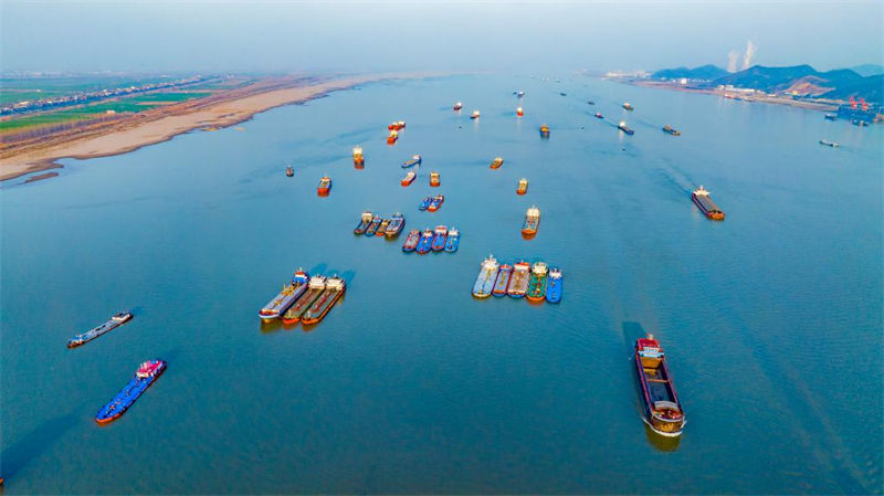 Jiangxi: hidrovia do rio Yangtze está ocupada