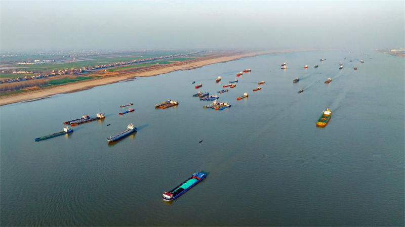 Jiangxi: hidrovia do rio Yangtze está ocupada