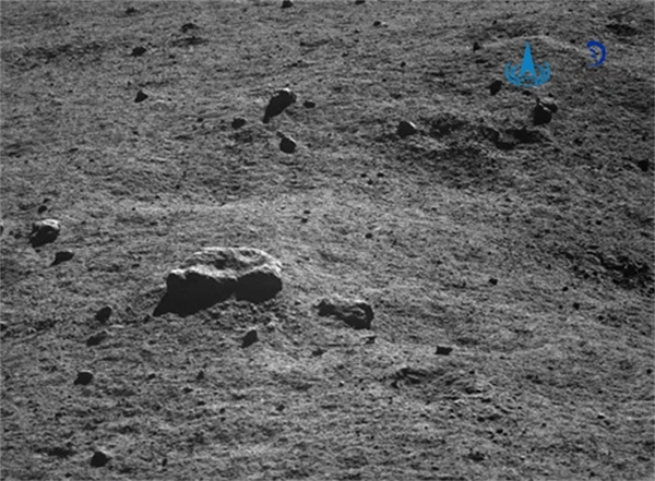 Novas fotos do rover lunar da China são divulgadas com bênçãos de Ano Novo

