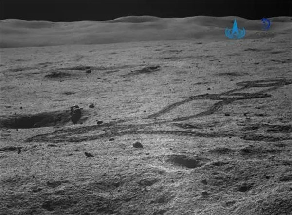 Novas fotos do rover lunar da China são divulgadas com bênçãos de Ano Novo

