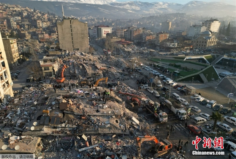 Turquia: imagens aéreas demonstram rasto destruição
