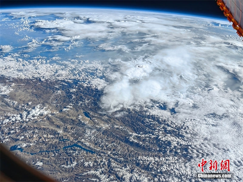 Galeria: fotografia espacial dos astronautas de Shenzhou-14