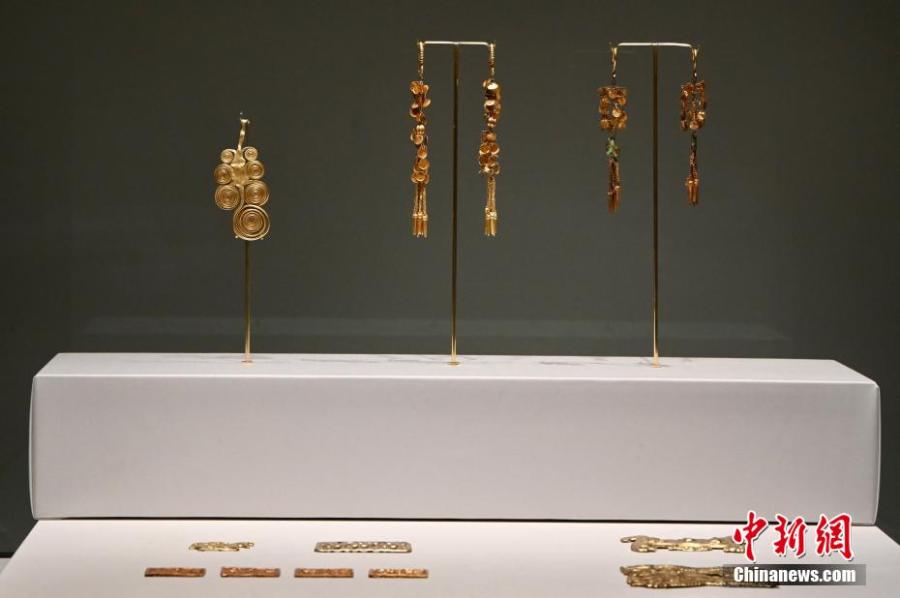Hong Kong realiza exposição especial sobre produtos de ouro antigos