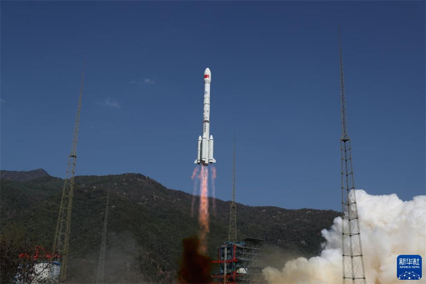 China lança novo satélite de observação com sucesso