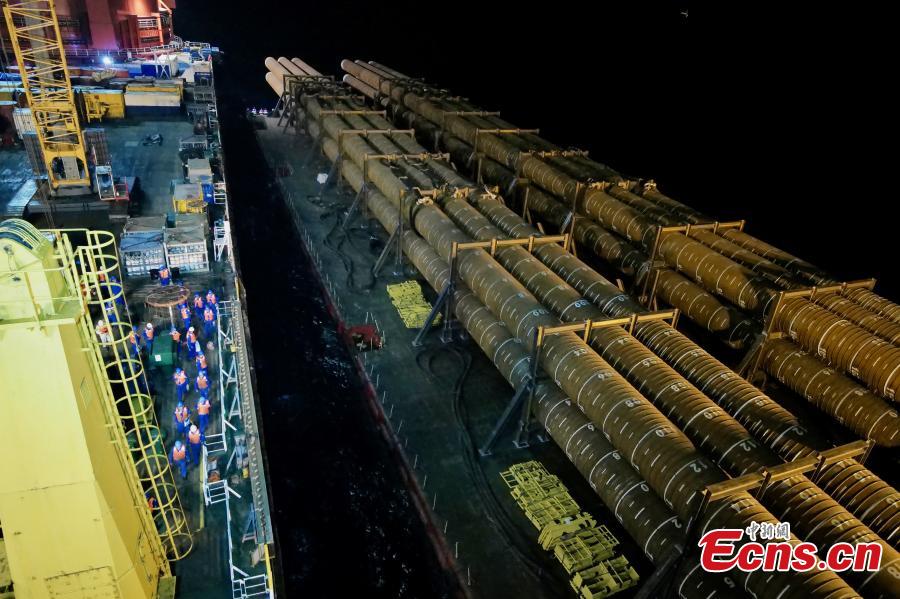 Galeria: plataforma petrolífera Enping 20-4 em construção no mar da China Meridional