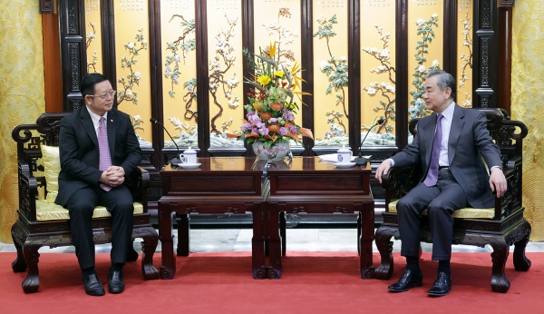Diplomata chinês de alto nível se reúne com secretário-geral da ASEAN