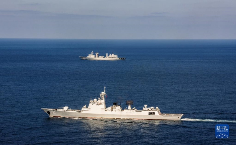 Frota naval chinesa retorna de missão de escolta