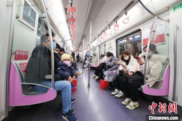 Viagens de passageiros de trânsito ferroviário urbano aumentam em março na China