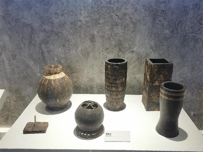 Galeria: patrimônio cultural imaterial em rua centenária de Haikou