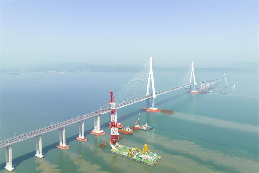 Construção de ponte transfronteiriça em Zhejiang segue em andamento