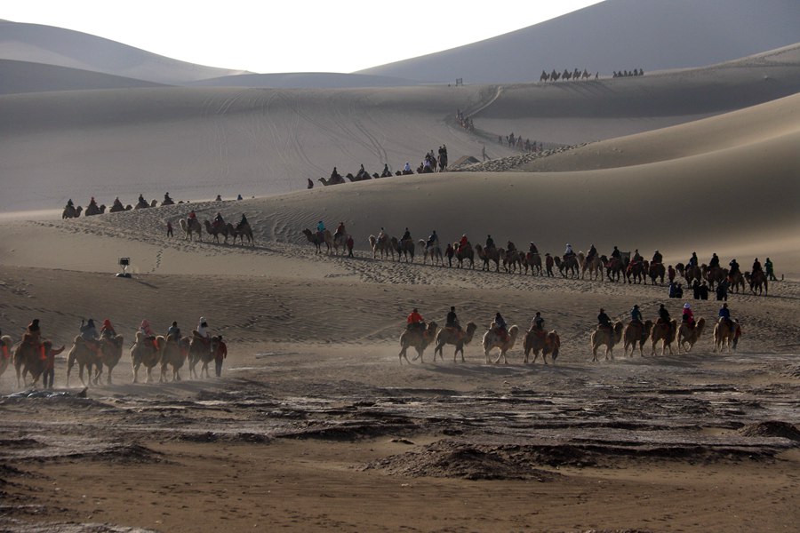 Cenário de Dunhuang promove turismo da Rota da Seda