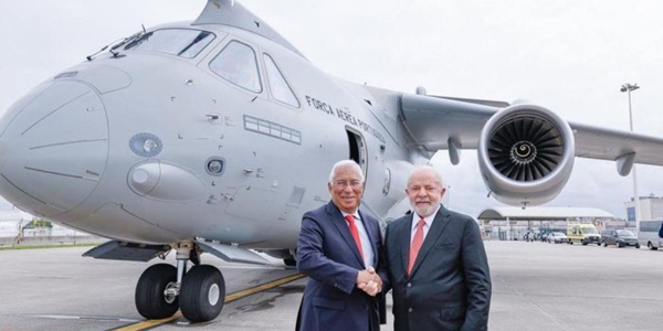 Portugal e Brasil assinam memorando de entendimento para produzir aviões militares na Europa