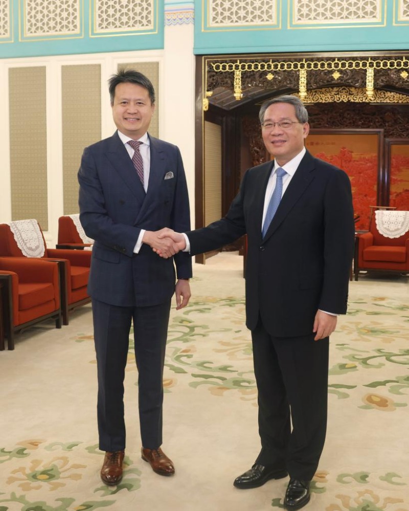 Primeiro-ministro chinês se reúne em Beijing com diretor-geral da Organização Mundial da Propriedade Intelectual