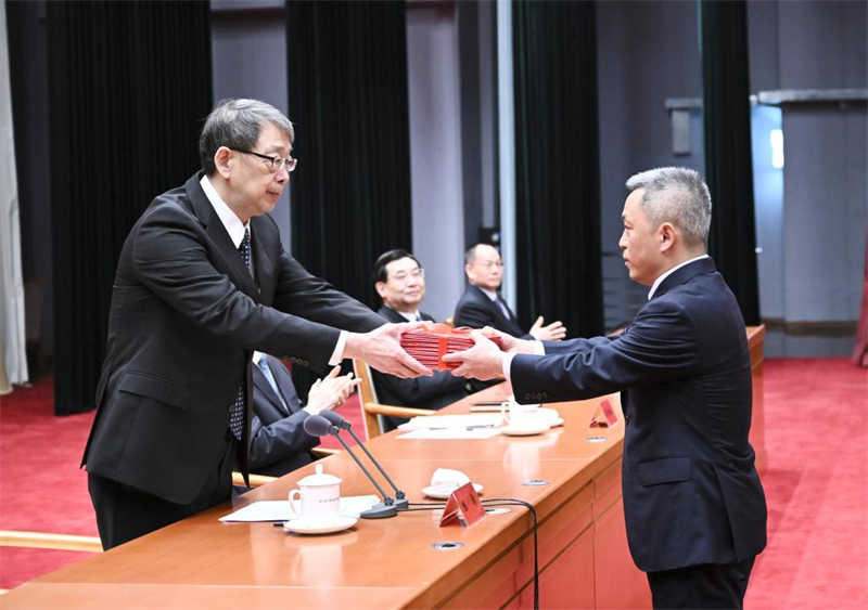 Escola do Partido do PCCh realiza cerimônia de formatura