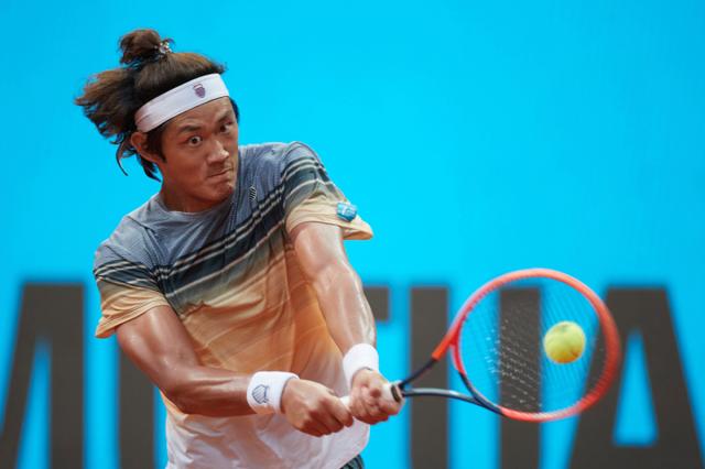 Zhizhen Zhang ganha o torneio masculino de simples no tênis dos Jogos  Asiáticos e se classifica para Paris 2024 - Surto Olímpico