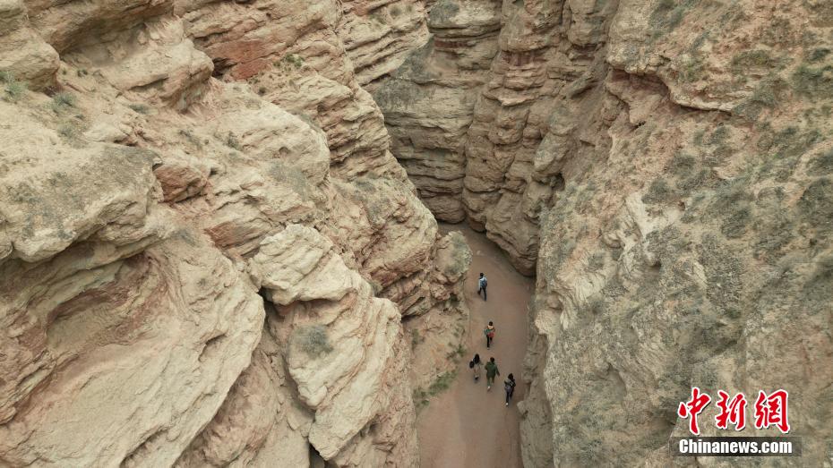 Galeria: magnífico cenário do Grand Canyon do lago Pingshan no noroeste da China