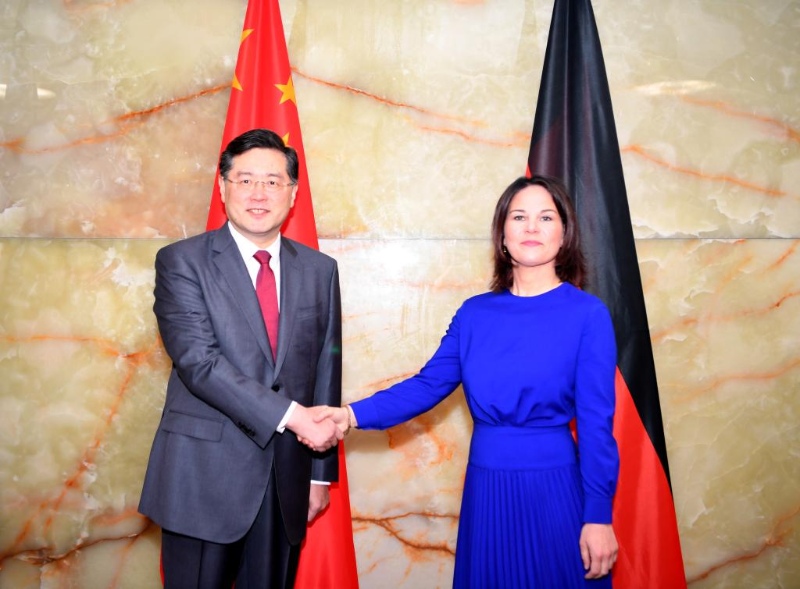 Chanceler chinês pede que China e Alemanha se oponham conjuntamente à 