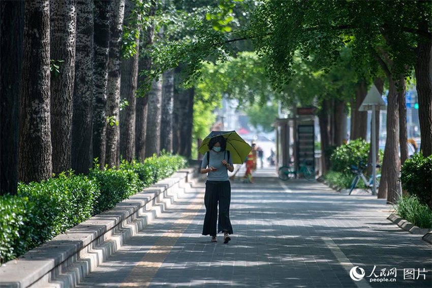 Beijing emite primeiro alerta azul para altas temperaturas